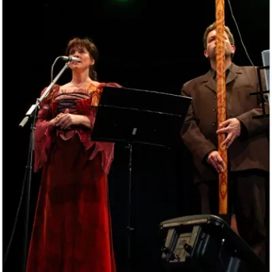 SZERELMES VIRÁG KONCERT