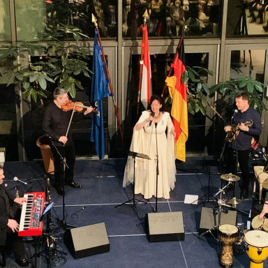 V4 KONCERT BERLINBEN! - Galéria
