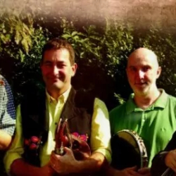 Győri István, Ágoston Béla, Horváth Kornél, Szabó Zsolt a Szerelmes Virág lemez borítóján. foto: György Ábel